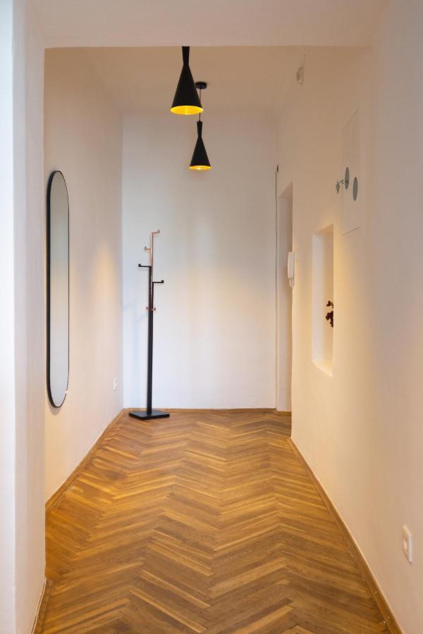 Appartement Old Town Charming Cozy Fully Equipped à Cracovie Extérieur photo